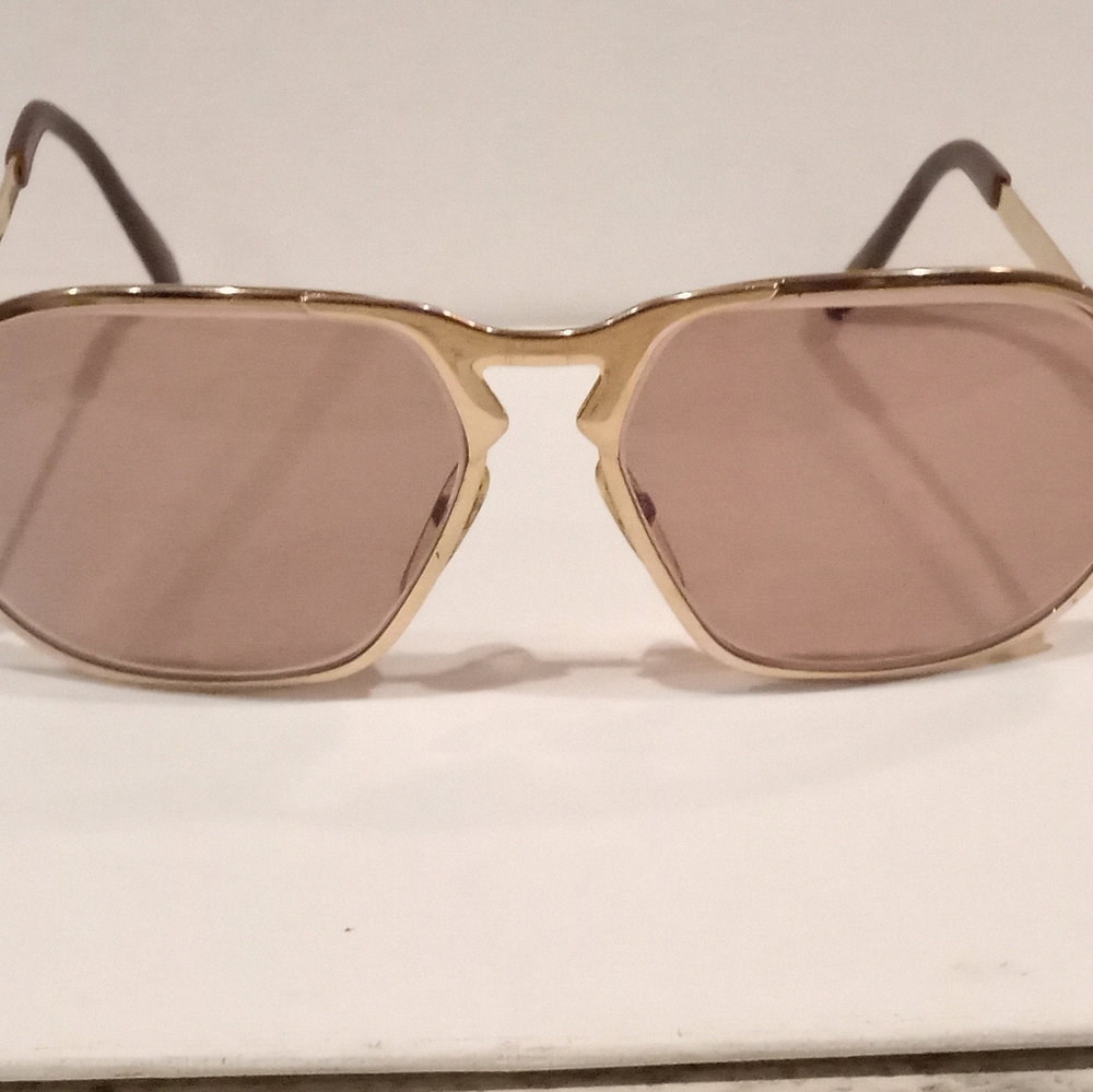 Vintage 18kt GP Aviator Old school Italia Aviator Keyhole Bridge Sunglasses